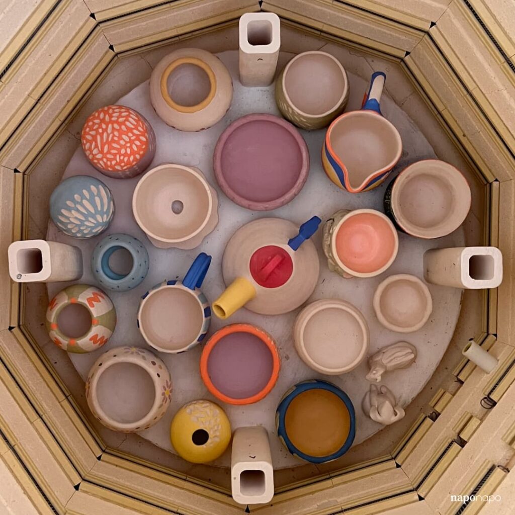 Piezas de los estudiantes del taller de torno alfarero.